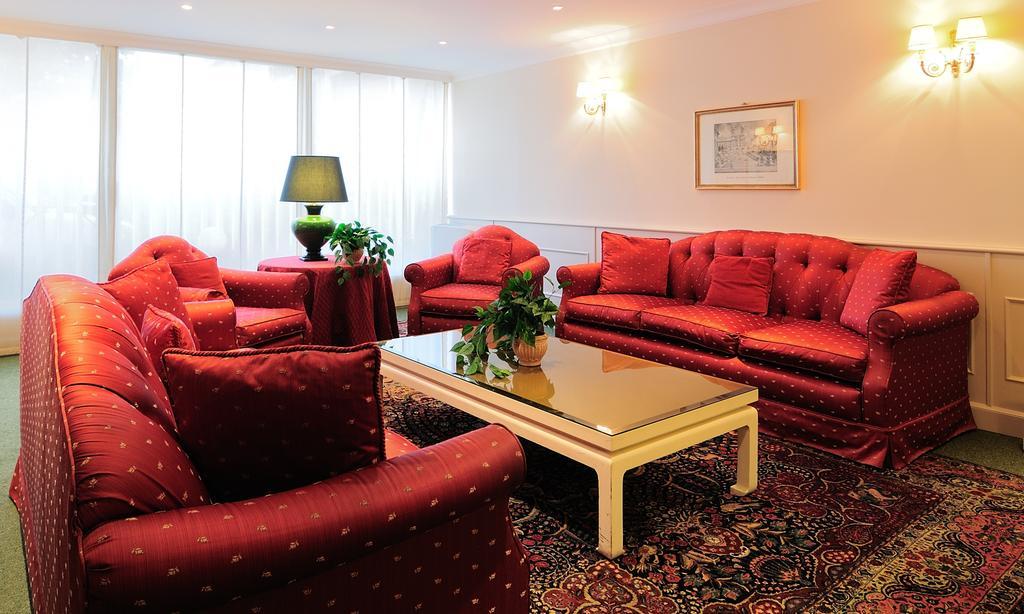 Apartahotel Sacconi 4*