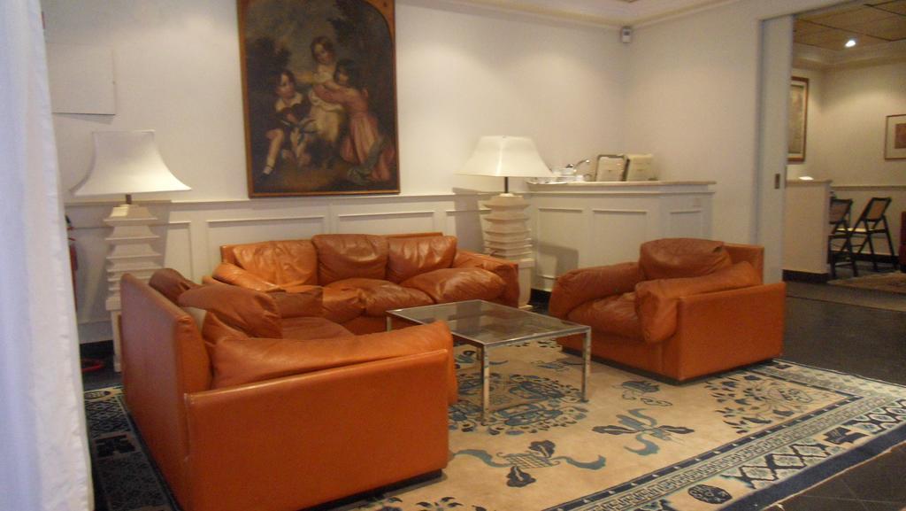 Sacconi Apartahotel 4*